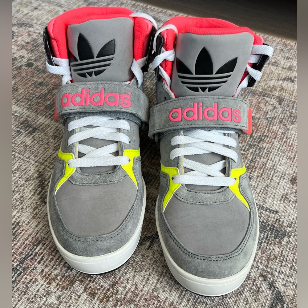 Womens ADIDAS SPACE DIVER 2.0 Grey Suede Trainer Shoes